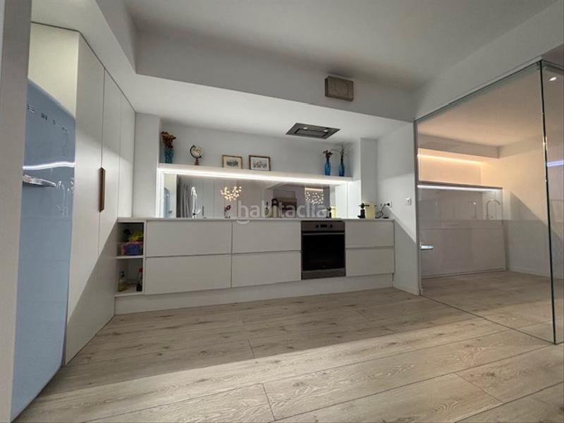 Foto 15754d00-63ac-4033-be11-336baf66206f. Etagenwohnung mit kamin heizung in Centro Ferrol