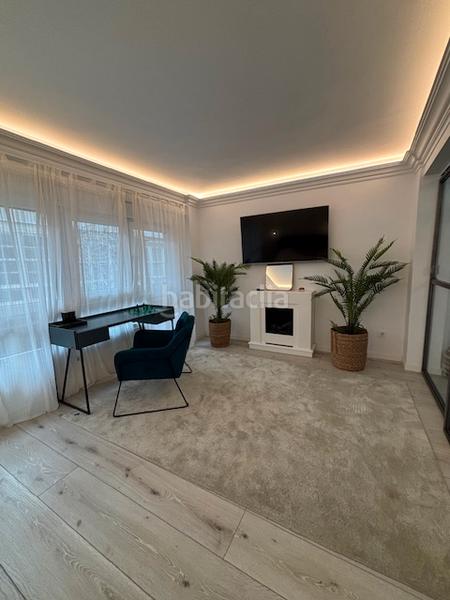 Foto c37a5673-7fce-4133-98db-741a7a262987. Etagenwohnung mit kamin heizung in Centro Ferrol