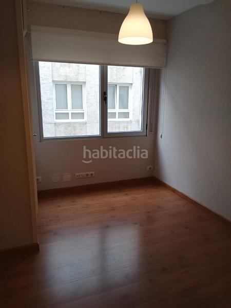 Foto d20f29da-57ee-41b8-822d-06a47400940a. Rent flat with heating in Centro Ferrol