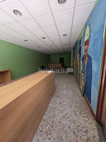 Foto 371777ad-399d-4ba8-9d5b-b28ea682dd6c. Local comercial a Centro Ferrol