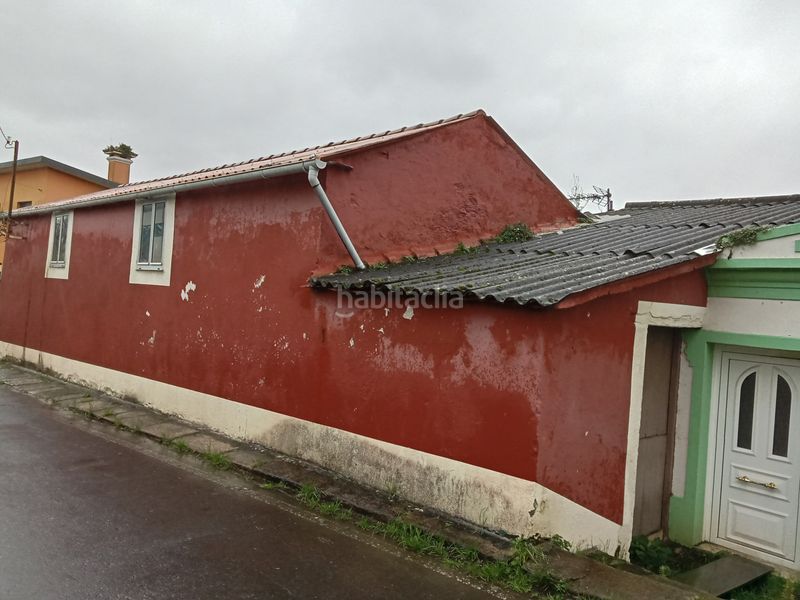 Foto eb1759f8-42e4-4765-b63a-ef68b74db305. Casa adossada a Canido Ferrol