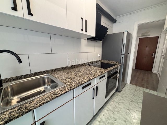 Foto 2e3820af-9570-4b66-ae7a-d11966014826. Pis amb calefacció a Caranza Ferrol