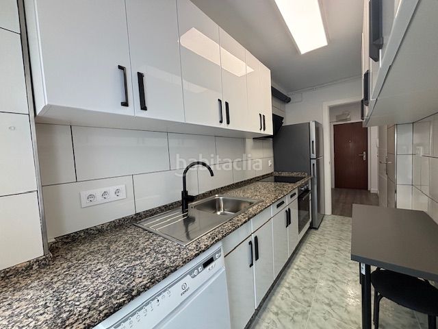 Foto 87a42f07-ecaf-4546-be57-cba7239fb944. Pis amb calefacció a Caranza Ferrol