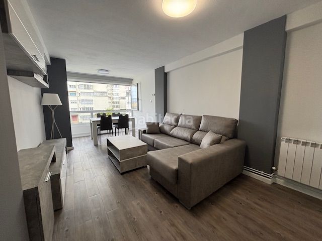 Foto f661edb2-8898-476f-9dc4-39aa2e9e7534. Pis amb calefacció a Caranza Ferrol