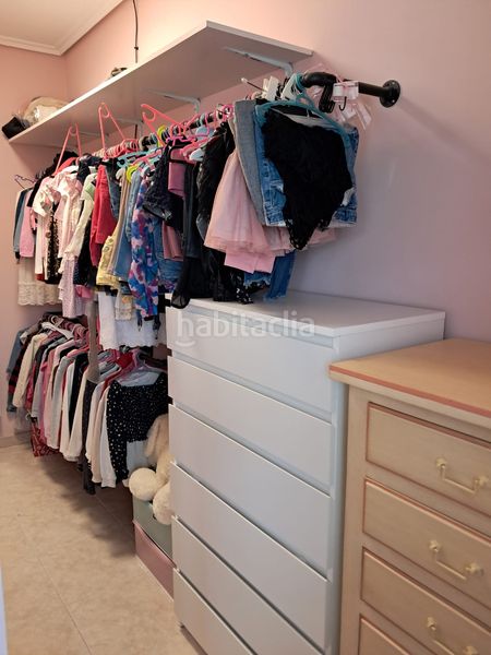 Foto 0aacec75-9bc4-44b2-80c5-5f879b4e27e4. Xalet amb calefacció aparcament a O Feal - Xubia Narón