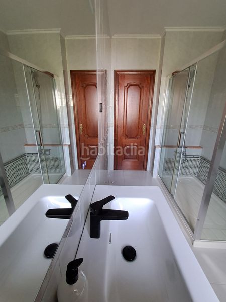 Foto 2194f4d7-f40b-4eca-8cc6-beb8dbff6f82. Xalet amb calefacció aparcament a O Feal - Xubia Narón