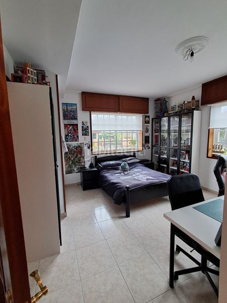 Foto 32235b75-19cd-4138-a3ae-f1db73203125. Xalet amb calefacció aparcament a O Feal - Xubia Narón