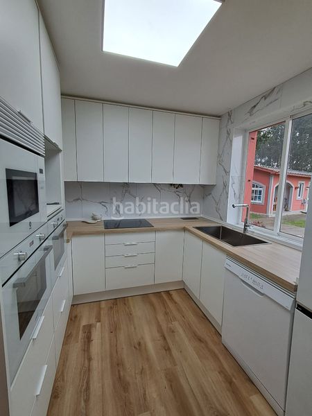 Foto 7c006a5b-f565-4064-b669-057a2e10d62c. Xalet amb calefacció aparcament a O Feal - Xubia Narón