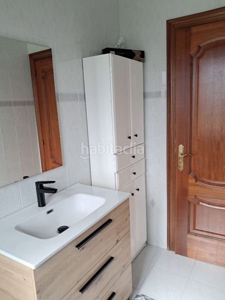 Foto 93182bf9-34df-424c-b8ce-a9c40c56a9ac. Xalet amb calefacció aparcament a O Feal - Xubia Narón