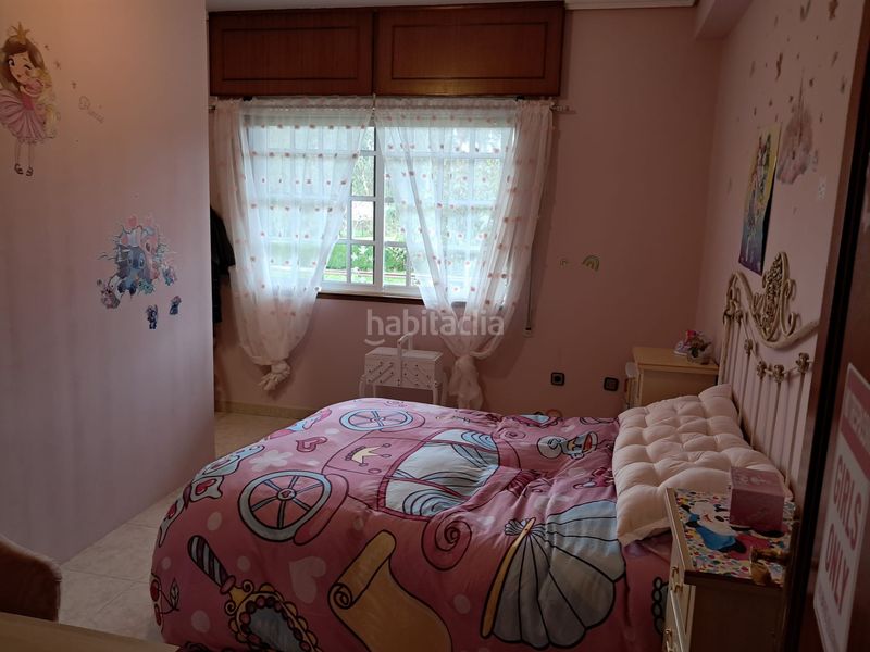 Foto b912b9a0-ae42-40a2-9a35-04046141ad0f. Xalet amb calefacció aparcament a O Feal - Xubia Narón