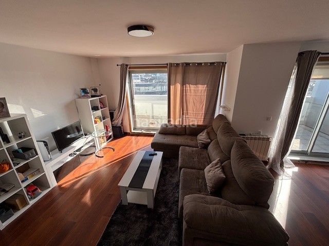 Foto 492c78c4-15a1-4f74-9264-1ed9c03bd249. Dúplex amb calefacció aparcament a Alto del Castaño Narón