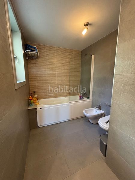 Foto 6fd7e43d-2884-4e39-bbb3-0bb45a69b6e6. Dúplex amb calefacció aparcament a Alto del Castaño Narón