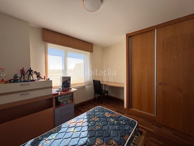 Foto 75e87b4e-de8f-43e1-a92f-9c734ba577fe. Dúplex amb calefacció aparcament a Alto del Castaño Narón