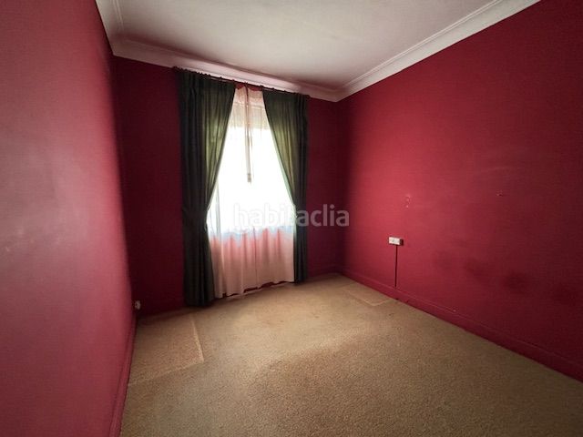 Foto a0994a41-b74f-4538-aaf8-4c68fd3c4e77. Pis a Fajardo Ferrol