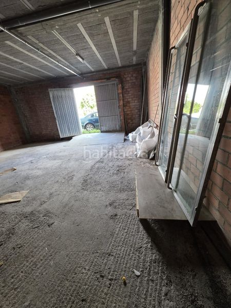 Foto 4eaa59b1-9cee-43e1-9814-9ae538fa0a1f. Rent business premise in A Malata - Catabois - Ciudad Jardín Ferrol