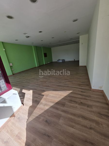 Foto 5bcddbfd-1d29-495f-97e2-f21c511a2b4c. Rent business premise in A Malata - Catabois - Ciudad Jardín Ferrol