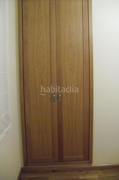 Foto 5b5c0f92-37fc-4c69-8300-21c91eec195e. Apartament amb calefacció aparcament a Piñeiros - Freixeiro Narón