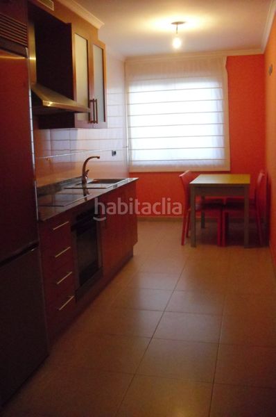 Foto 61c52638-38f1-4430-a360-81a435865df1. Apartament amb calefacció aparcament a Piñeiros - Freixeiro Narón
