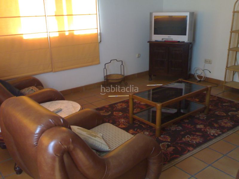 Foto c9db66d1-e4fc-496f-b0eb-d869e2bcfb98. Xalet amb calefacció aparcament a A Malata - Catabois - Ciudad Jardín Ferrol