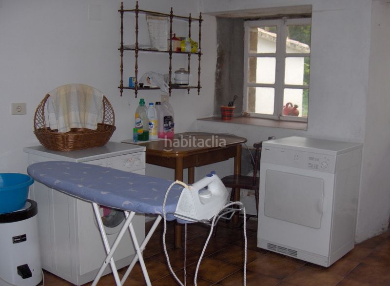 Foto e6e16a23-f106-4209-8673-0a5fe6693e15. Xalet amb calefacció aparcament a A Malata - Catabois - Ciudad Jardín Ferrol