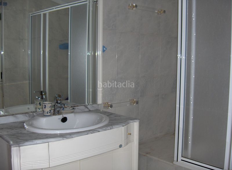 Foto f67552ed-b089-4868-8fa4-e51e0dc083be. Xalet amb calefacció aparcament a A Malata - Catabois - Ciudad Jardín Ferrol