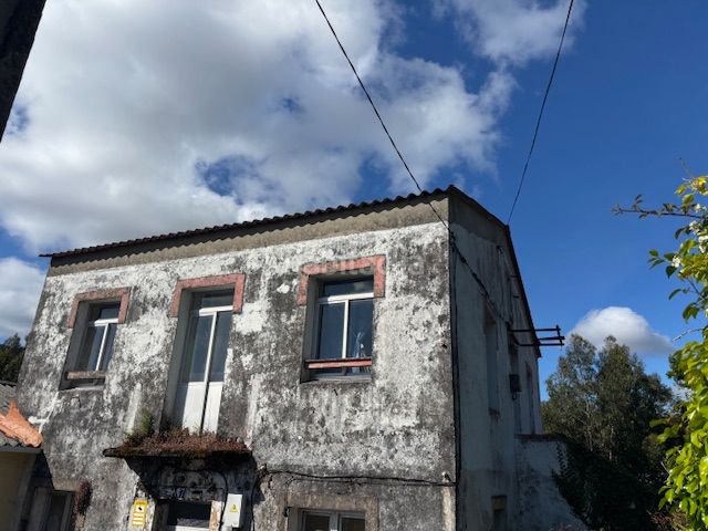 Foto 2edd4ef9-1567-4bb6-ad4e-d3608f4c8d7e. Casa adossada a Área Rural Ferrol