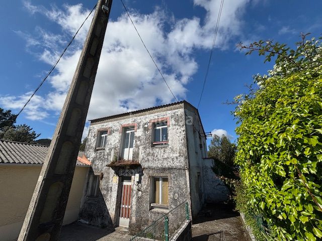 Foto af8cf4bf-8748-4599-93f4-39a21b51273b. Casa adossada a Área Rural Ferrol