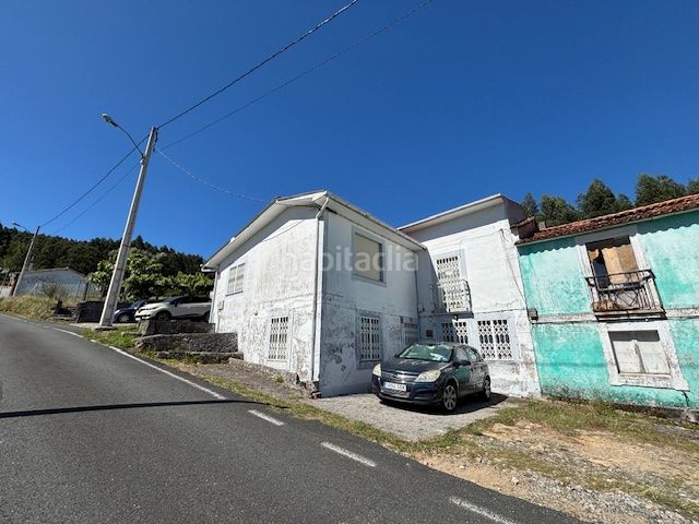Foto 25c2c090-e9e7-4ca3-a6da-969dcc867b40. Casa amb aparcament a Área Rural Ferrol