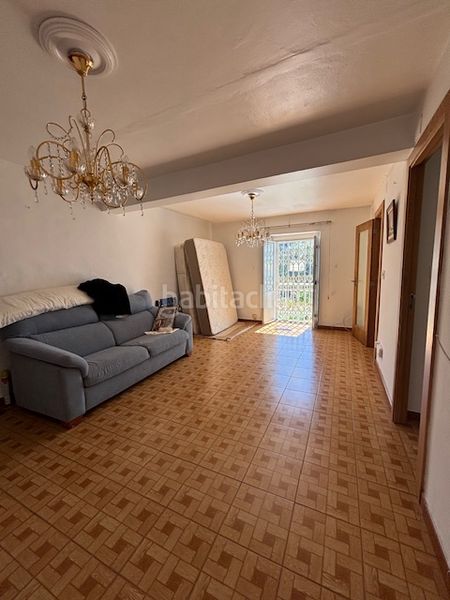 Foto bd6e79d3-06b4-4af6-8e01-eb1109d4bdc9. Casa amb aparcament a Área Rural Ferrol