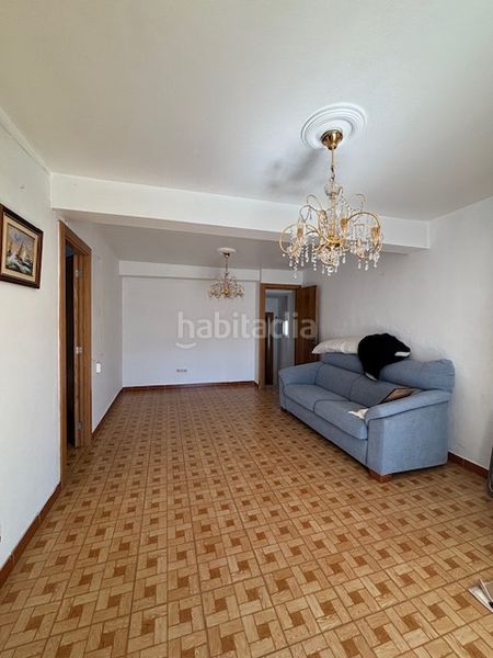 Foto bf601ab5-4eb5-48f6-9035-66c487c5d1be. Casa amb aparcament a Área Rural Ferrol