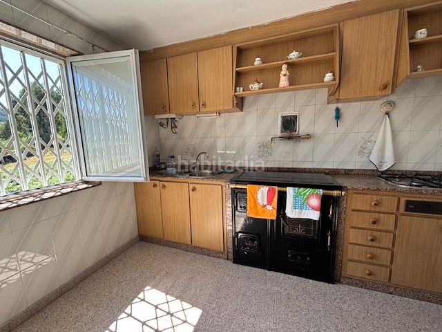 Foto fe39a223-e1d9-47b5-ac89-ca15617ed11e. Casa amb aparcament a Área Rural Ferrol