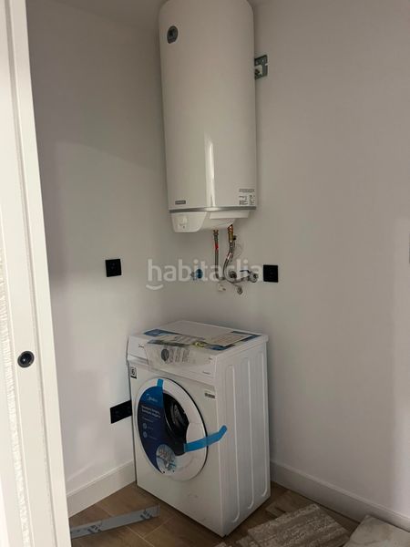 Foto 0b474a50-a231-4356-b6c9-c9ac81521437. Rent flat with heating in Centro Ferrol