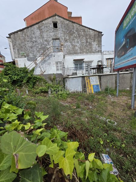 Foto 205b8ad8-9037-4703-92ec-5bb52e82344e. Casa adossada a A Malata - Catabois - Ciudad Jardín Ferrol