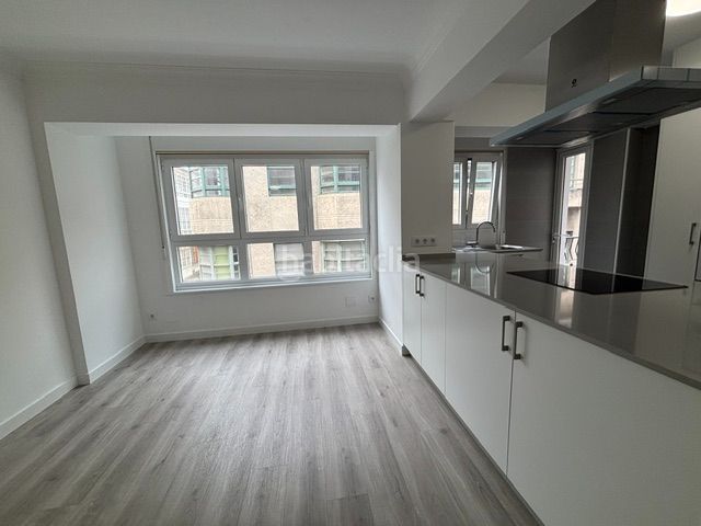 Foto 593277aa-4c15-4362-904f-c455fda2c671. Apartament a Centro Ferrol