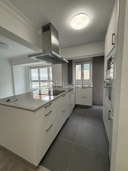Foto a0c138b0-bb14-4b1e-95b7-a5bc070fe742. Apartament a Centro Ferrol
