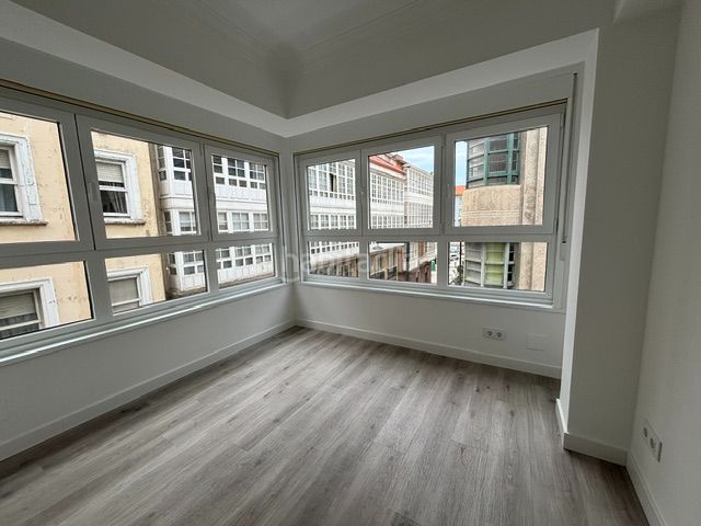Foto c68759c3-468a-4d4b-9d3e-770f7342a74d. Apartament a Centro Ferrol