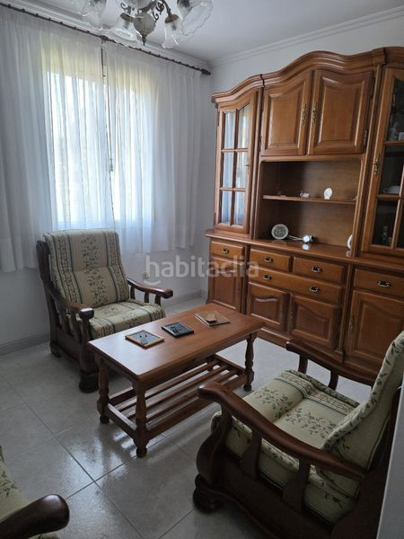 Foto 4d24ae63-81b4-48d2-9eb2-6ab1705834a3. Edifici a Zona Ultramar Ferrol