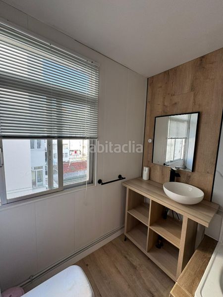 Foto 53c3ad83-620a-470c-8dc9-80b0ffec646c. Pis a Porta Nova Ferrol