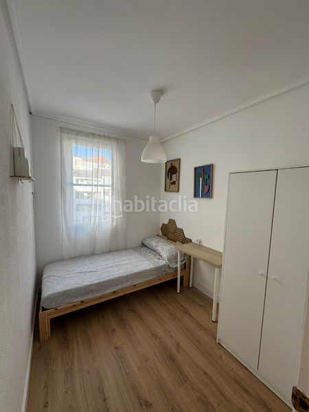 Foto e55f5fe0-b433-4968-b6a0-5aeb8a3b0636. Pis a Porta Nova Ferrol