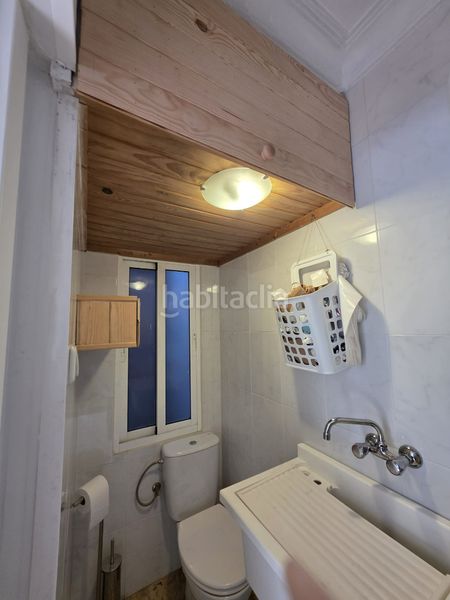 Foto 5629f1ce-15b5-462c-8be0-33cb49299c0a. Pis a Zona Ultramar Ferrol