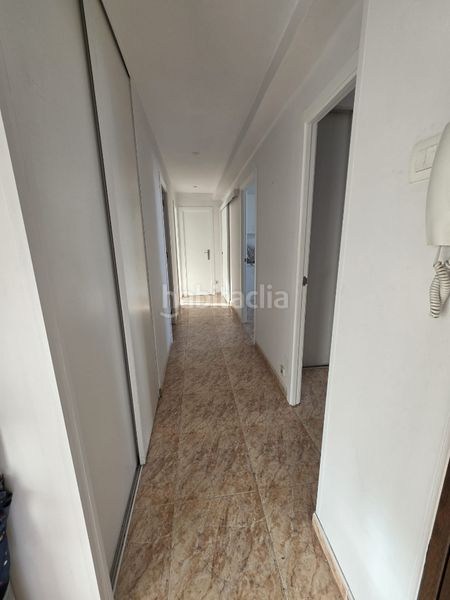 Foto d509b9ca-2d80-42af-8242-f032a0a04507. Pis a Zona Ultramar Ferrol