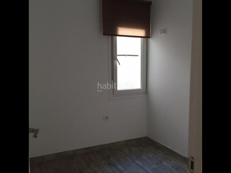 Foto 4a875b39-946c-4b43-871c-019bb71c5462. Miete etagenwohnung mit heizung in Esteiro Ferrol