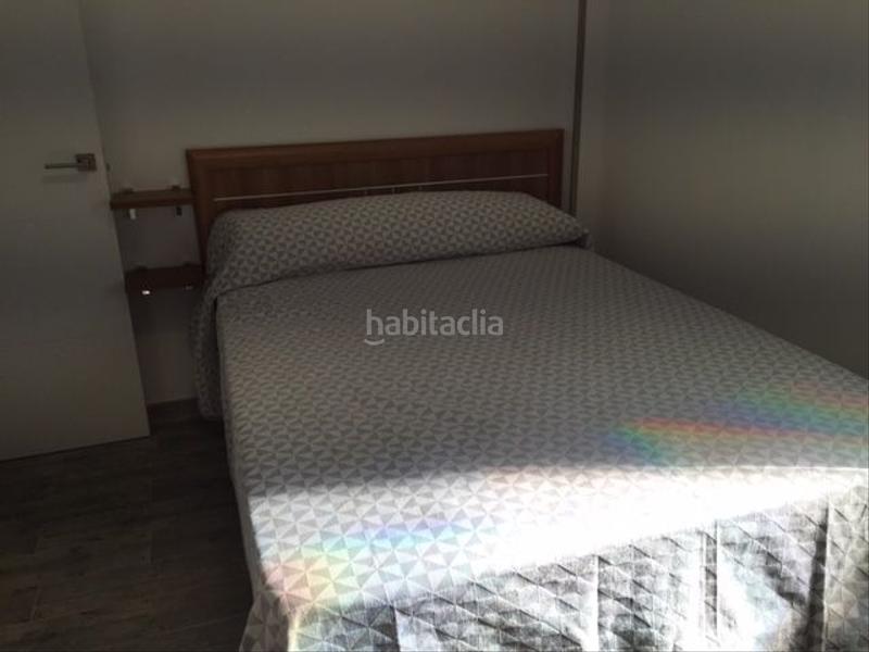 Foto 3d81a308-8c09-4d50-bb59-7e68f13725ee. Rent flat with heating in Esteiro Ferrol