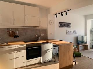 Location Appartement à Ferrol Vello - Puerto. Fascinante ático en la zona de canido.