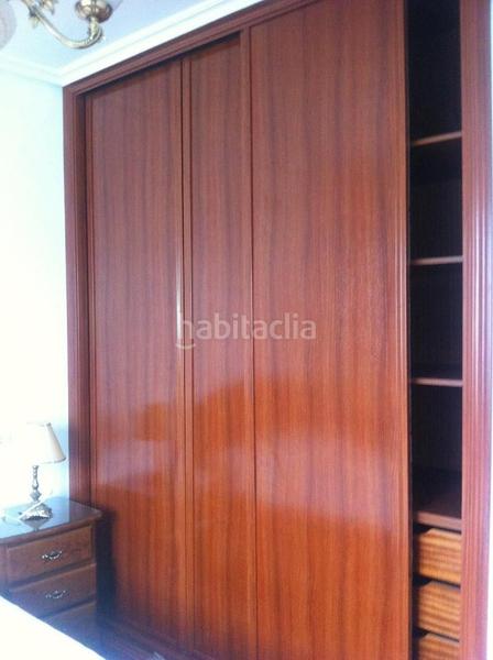 Foto d38cde7a-d180-4597-a16e-2fec885fd4e5. Location appartement avec chauffage parking dans Esteiro Ferrol