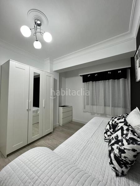 Foto 549bad43-45f5-419b-9460-eaace3a6d8e1. Miete etagenwohnung mit heizung in Porta Nova Ferrol