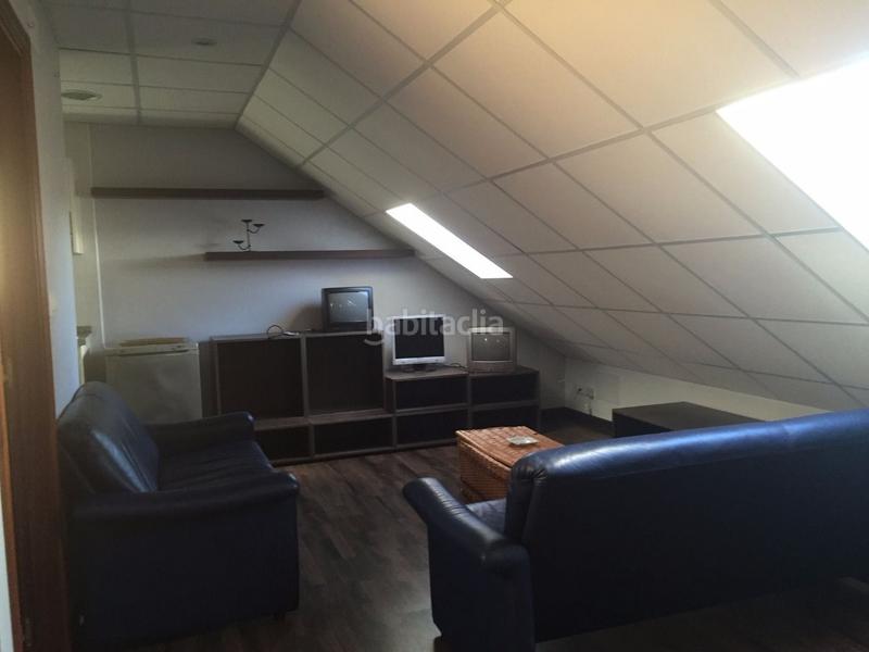 Foto d4599b68-b0f6-4b2e-bba8-a35a78cdc5a1. Alquiler ático estupendo loft en la zona de joane en Ferrol