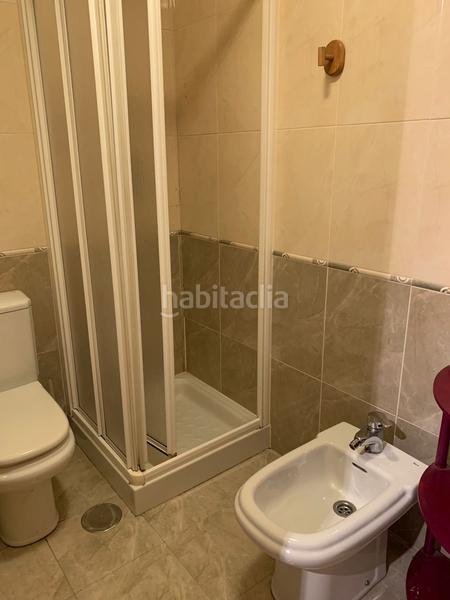 Foto c7a19219-b106-4dc9-a82c-eca6a26f3588. Alquiler apartamento bonito apartamento en la zona de gándara en Narón