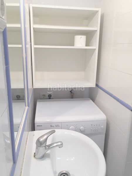 Foto fa450221-a12d-42c3-805f-6882d249ba39. Rent flat in Centro Ferrol