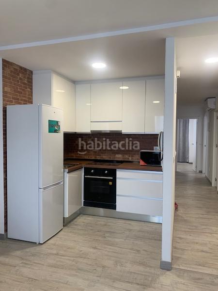 Foto 7da28af7-5b4a-48bb-aa6d-9718786ad65c. Alquiler piso estupendo piso recién reformado zona universitaria, Esteiro en Ferrol